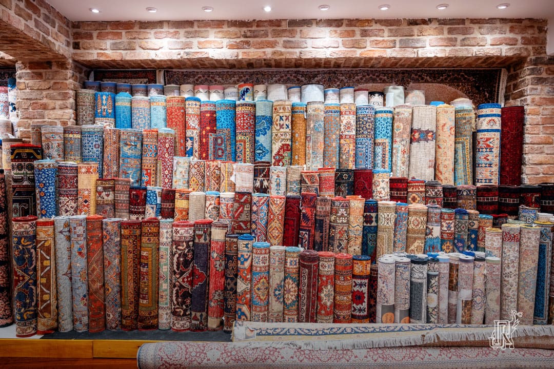 Bulk buying and custom home textile manufacturers orders by JR Exports for B2B buyers